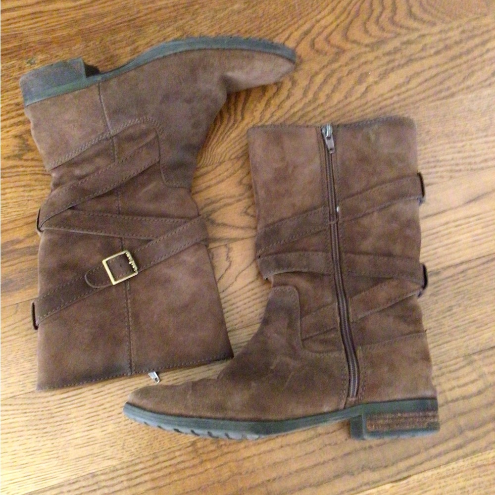 Lauren Ralph Lauren brown suede buckle boots